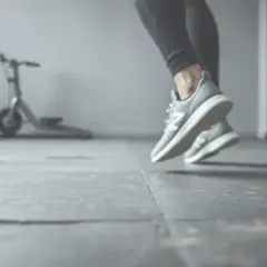 Zanik mięśni nóg: Ćwiczenia, które naprawdę działają. Porady