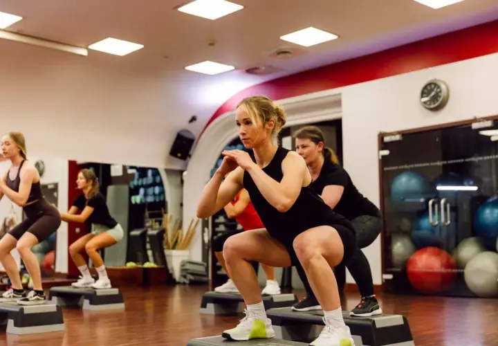 CrossFit Kraków: Gdzie trenować? Przewodnik dla początkujących!