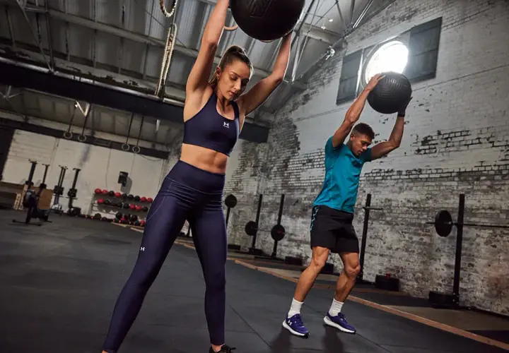 CrossFit: Co to jest? Przewodnik dla początkujących zacznij bezpiecznie!
