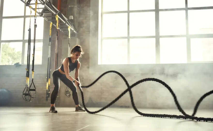 CrossFit: Jak zacząć bezpiecznie? Przewodnik dla początkujących