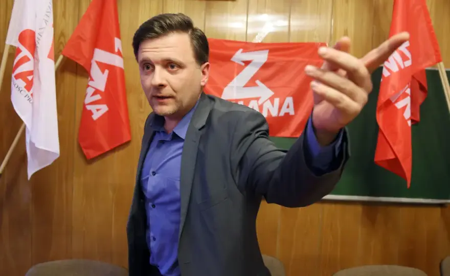 Mateusz Piskorski: Szpiegostwo, areszt, Sejm. Co dzieje się dziś?