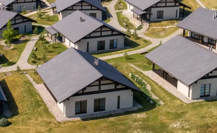 Dojo Stara Wieś: Jak dojechać? Uniknij pułapek!