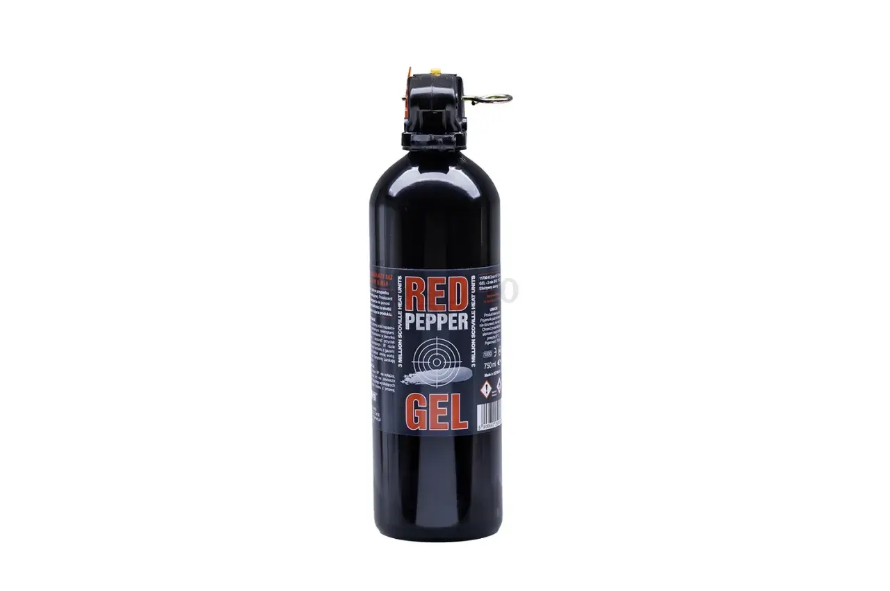 Czarny spray gazu pieprzowego Red Pepper Gel z pomarańczowym zabezpieczeniem.