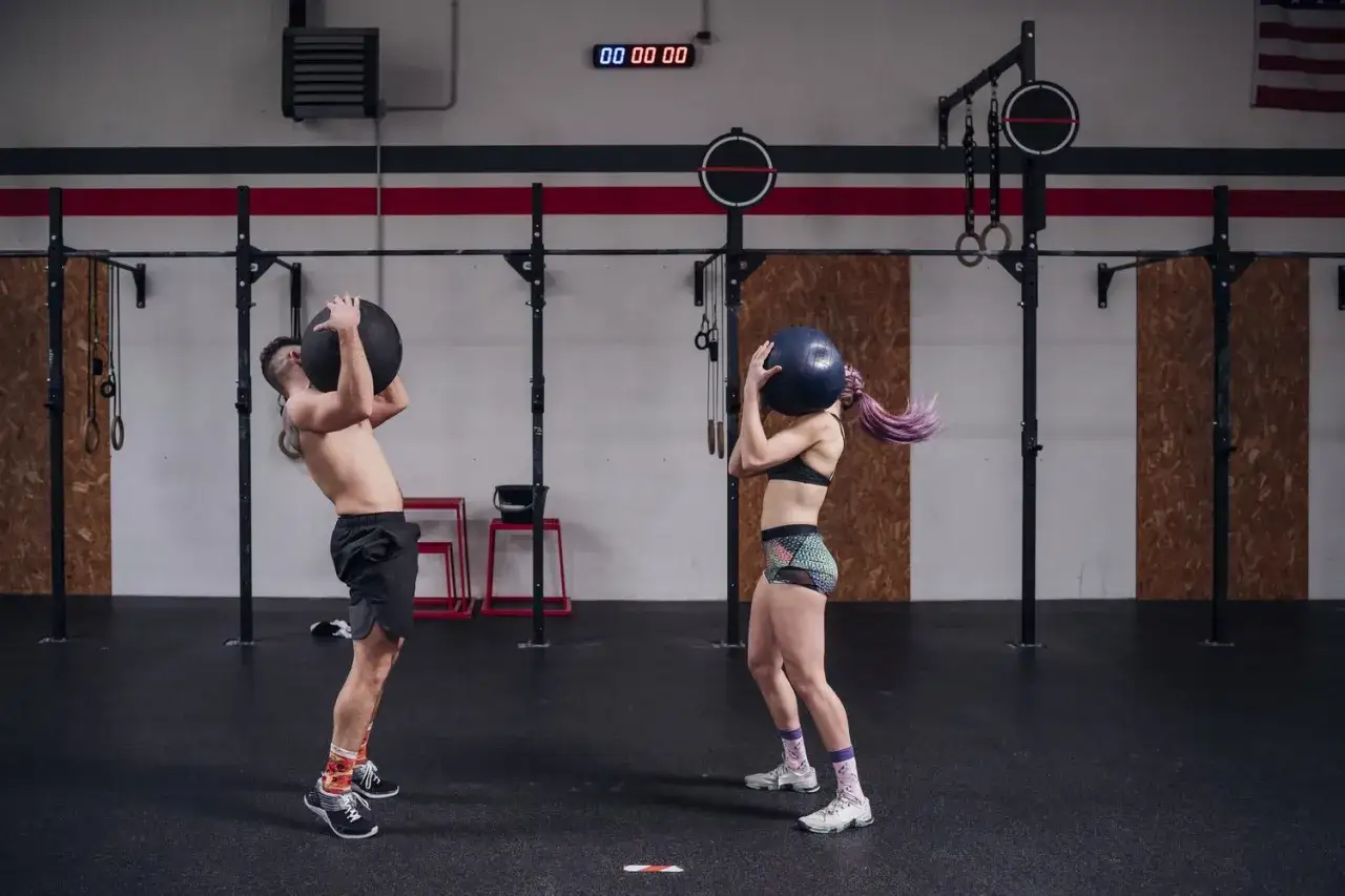 podstawowy sprzęt do crossfitu w domu